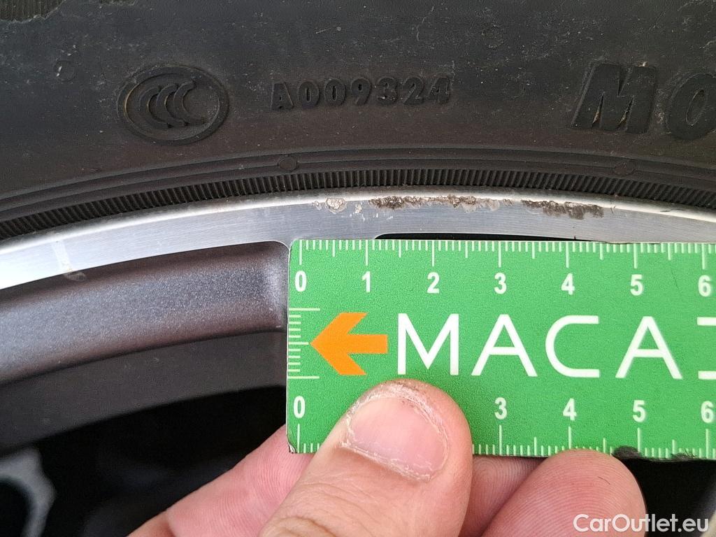  Mercedes  CLA-Klasse MERCEDES-BENZ CLA Coupe / 2019 / 4P / Coupé CLA 180 Business Line BA7 #46