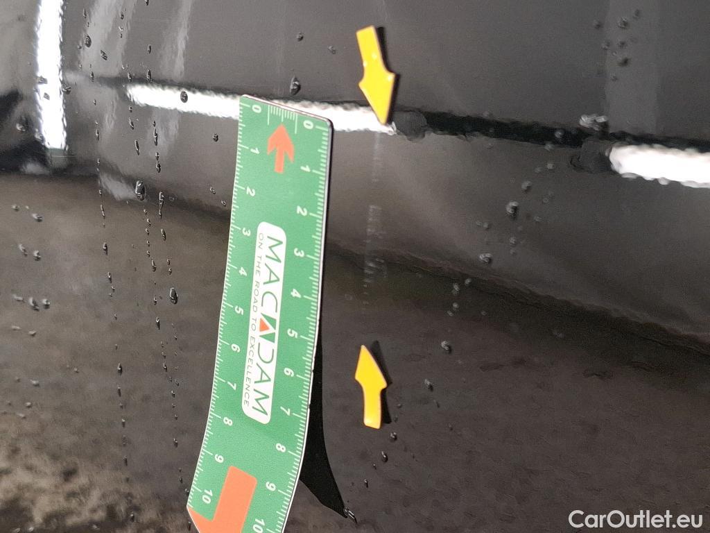  Hyundai  Konna Kona Business Hybrid 2WD 1.6 GDI 140CV BVA6 E6d #4