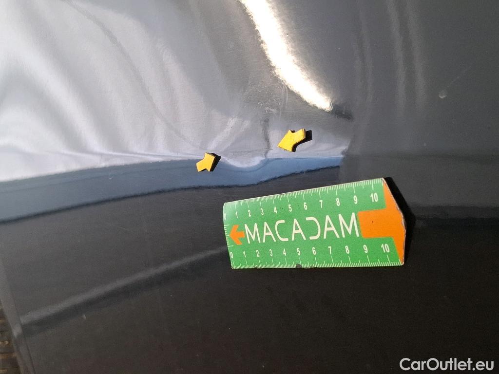  Mercedes  CLA-Klasse MERCEDES-BENZ CLA Coupe / 2019 / 4P / Coupé CLA 180 Business Line BA7 #76