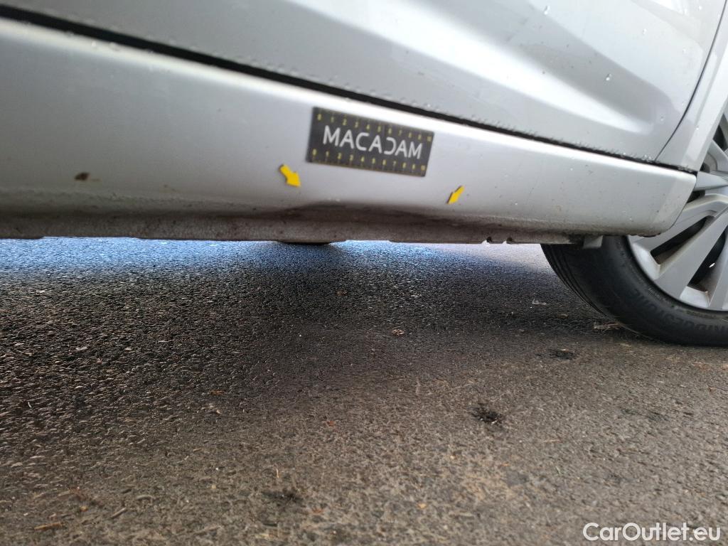  Nissan  Micra NISSAN  / 2016 / 5P / Berline IG-T 92 Business Edition #2