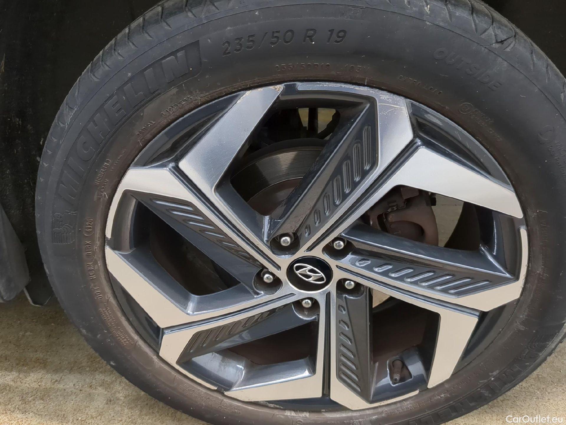  Hyundai  Tucson HYUNDAI  / 2020 / 5P / SUV 1.6 PHEV 265 HTRAC CREATIVE 4WD AUTO #8