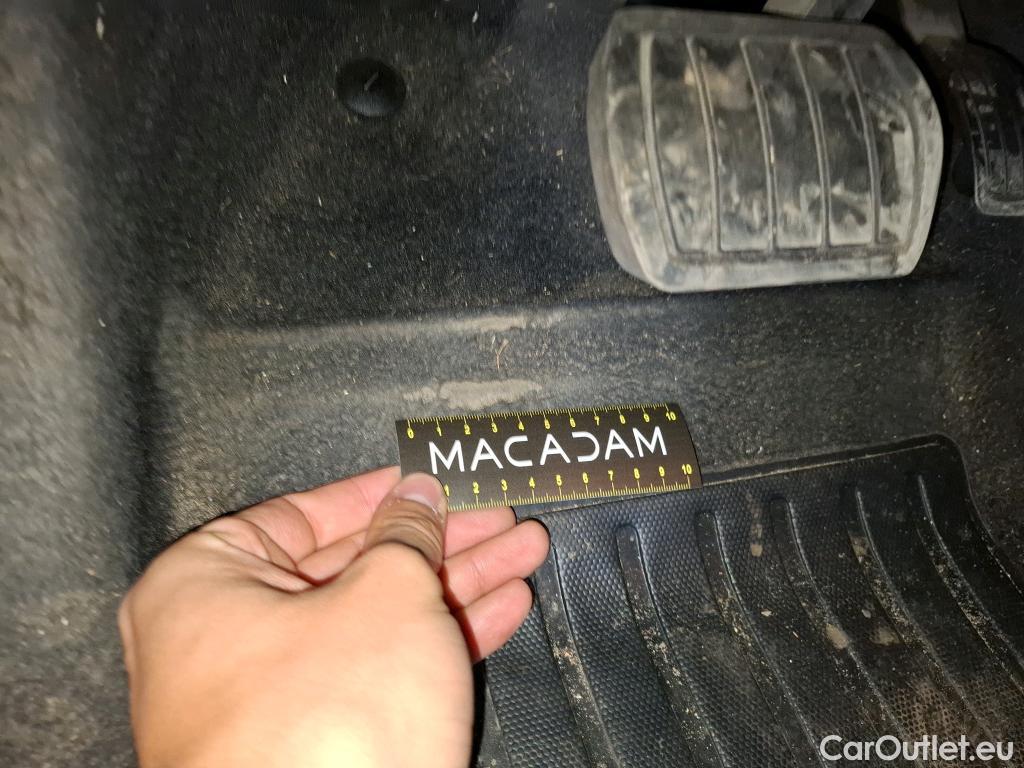  Citroen  C4  X Feel Pack 1.2 PureTech 130CV BVA8 6E #9