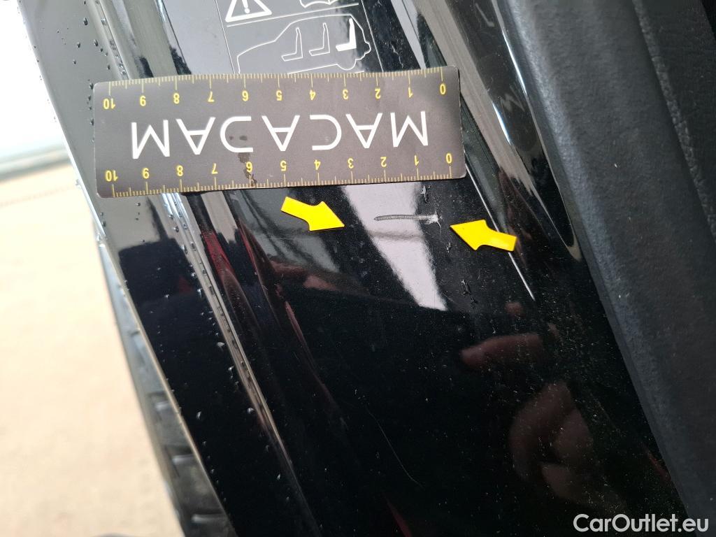  Mercedes  GLB MERCEDES-BENZ  / 2019 / 5P / SUV  200 d AMG Line #34