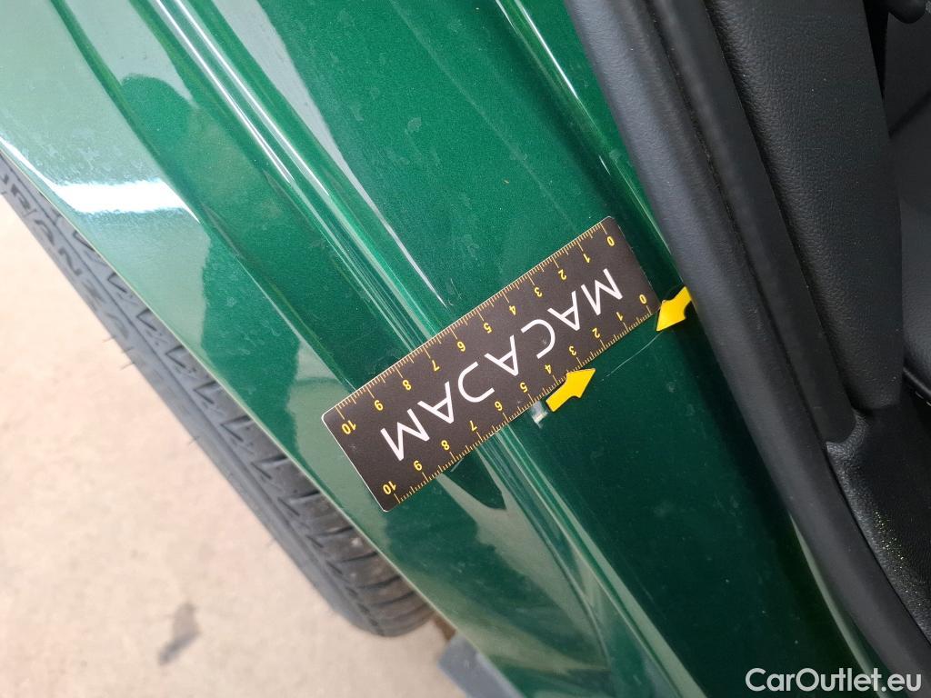  Mini  Clubman MINI  / 2019 / 5P / Break Cooper Knightsbridge 136 ch BVA7(SP) #31