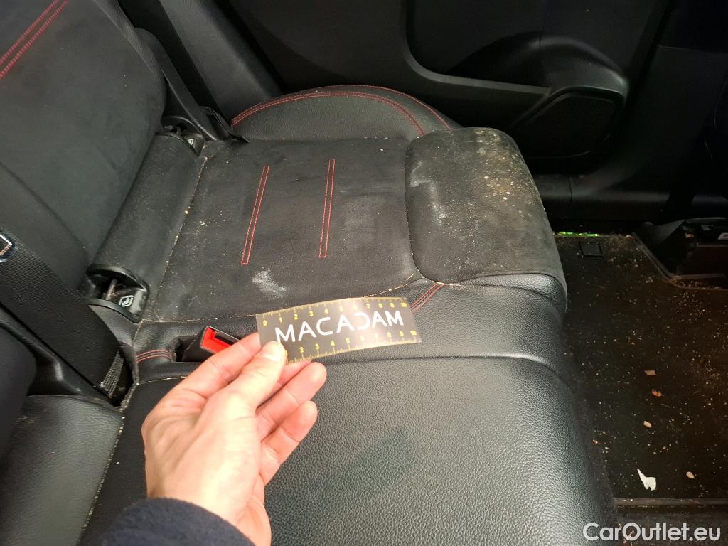  Mercedes  GLB MERCEDES-BENZ  / 2019 / 5P / SUV  200 d AMG Line #71