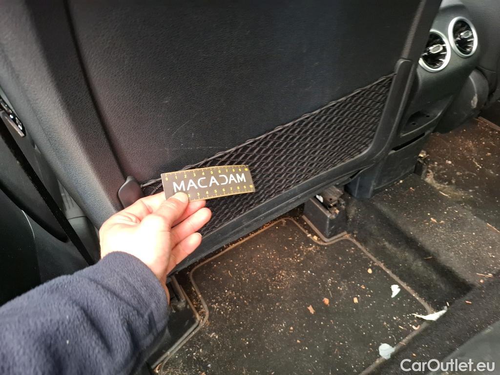  Mercedes  GLB MERCEDES-BENZ  / 2019 / 5P / SUV  200 d AMG Line #79