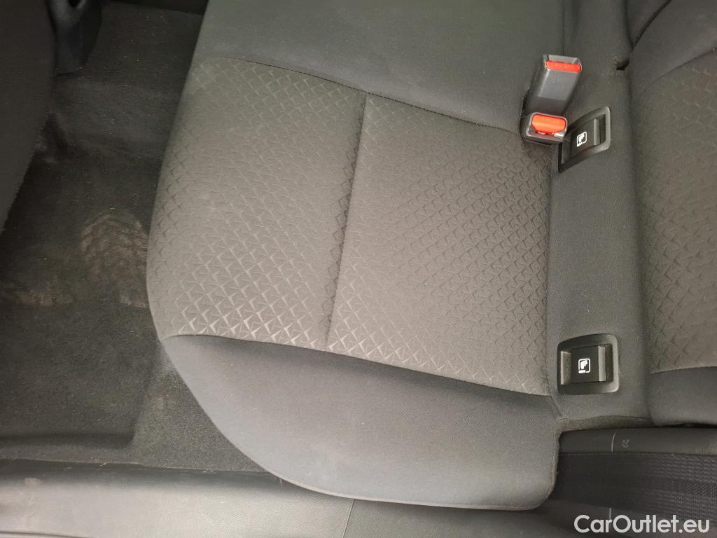  Nissan  Juke NISSAN   2019  5P  Crossover DIGT 114 DCT Business Edition #48