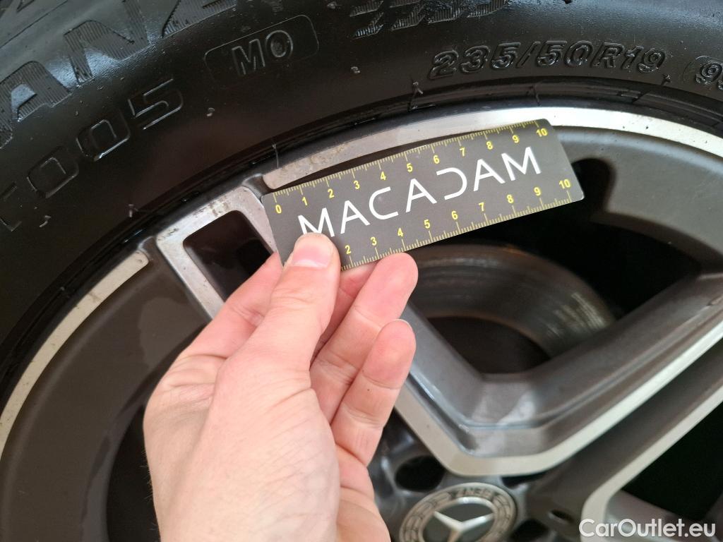  Mercedes  GLB MERCEDES-BENZ  / 2019 / 5P / SUV  200 d AMG Line #89