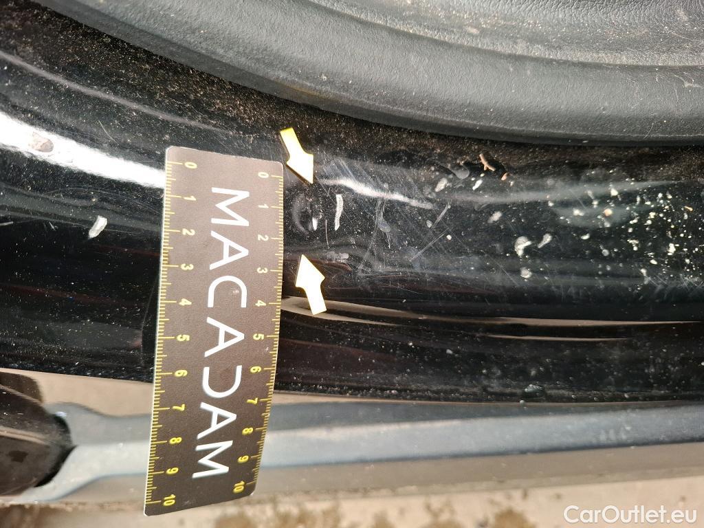  Mercedes  GLB MERCEDES-BENZ  / 2019 / 5P / SUV  200 d AMG Line #35