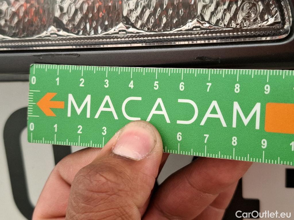  Hyundai   Ioniq Ioniq Executive Hybrid 1.6 GDI 140CV BVA6 E6dT #9