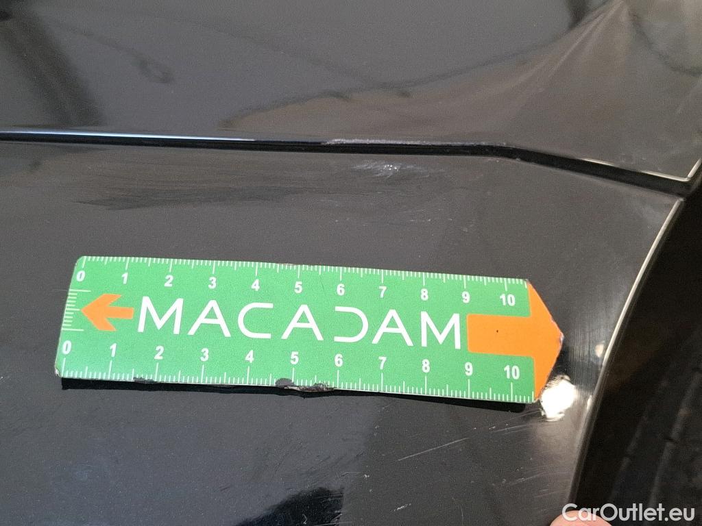  Mercedes  CLA-Klasse MERCEDES-BENZ CLA Coupe / 2019 / 4P / Coupé CLA 180 Business Line BA7 #19