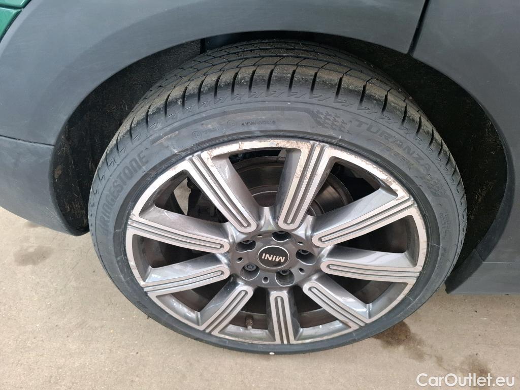  Mini  Clubman MINI  / 2019 / 5P / Break Cooper Knightsbridge 136 ch BVA7(SP) #7