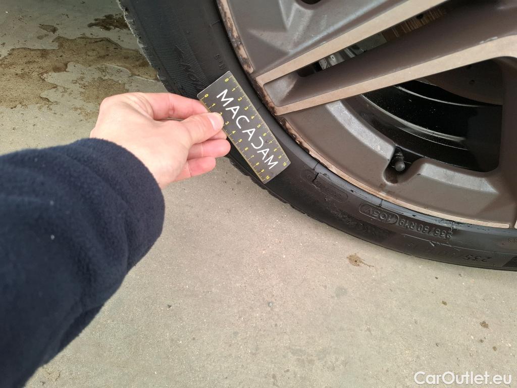  Mercedes  GLB MERCEDES-BENZ  / 2019 / 5P / SUV  200 d AMG Line #43