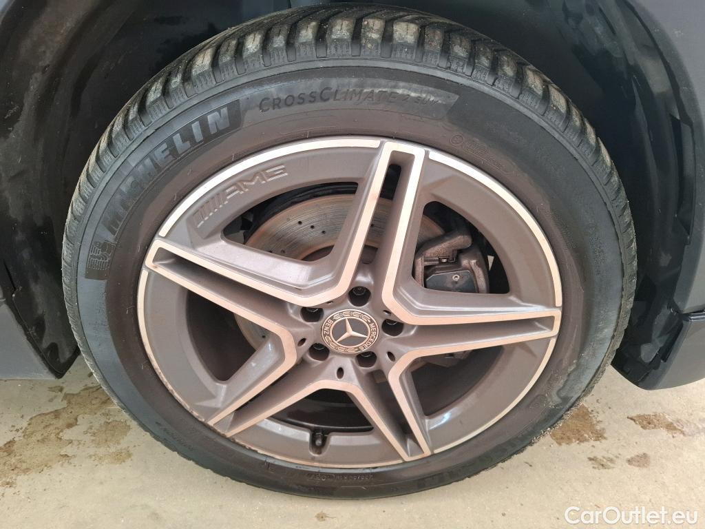  Mercedes  GLB MERCEDES-BENZ  / 2019 / 5P / SUV  200 d AMG Line #17