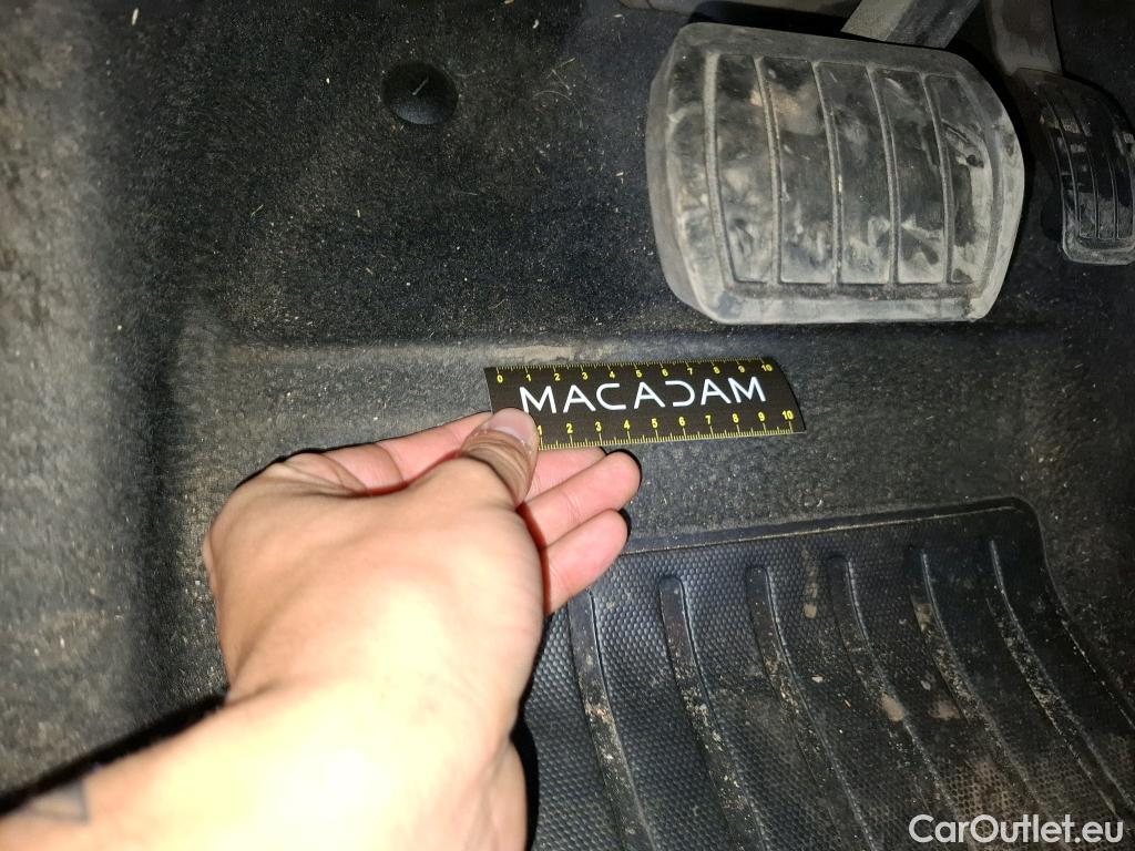  Citroen  C4  X Feel Pack 1.2 PureTech 130CV BVA8 6E #10