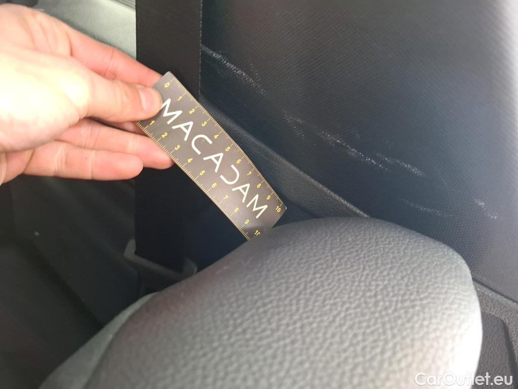  Mercedes  GLB MERCEDES-BENZ  / 2019 / 5P / SUV  200 d AMG Line #84