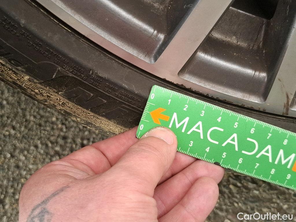  Mercedes  CLA-Klasse MERCEDES-BENZ CLA Coupe / 2019 / 4P / Coupé CLA 180 Business Line BA7 #90