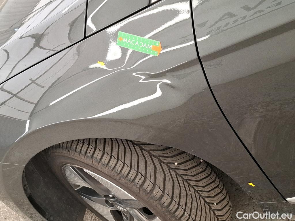  Hyundai   Ioniq Ioniq Executive Hybrid 1.6 GDI 140CV BVA6 E6dT #2