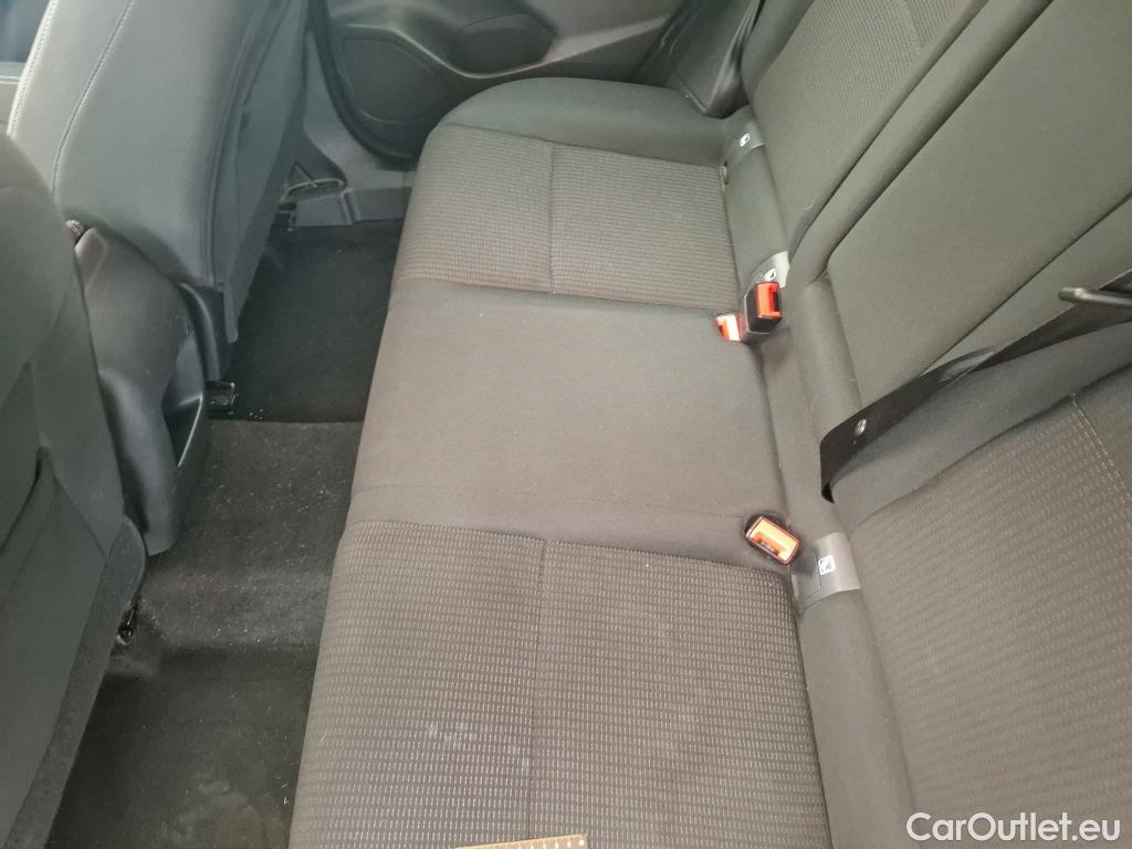  Nissan  Qashqai NISSAN  / 2021 / 5P / Crossover 1.3 MHEV 140 Business Edition #29