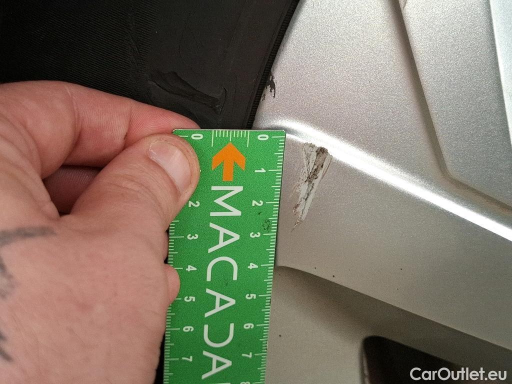  Citroen  C5 CITROEN  Aircross  2018  5P  SUV Hybrid 225 ëEAT8 Business #103