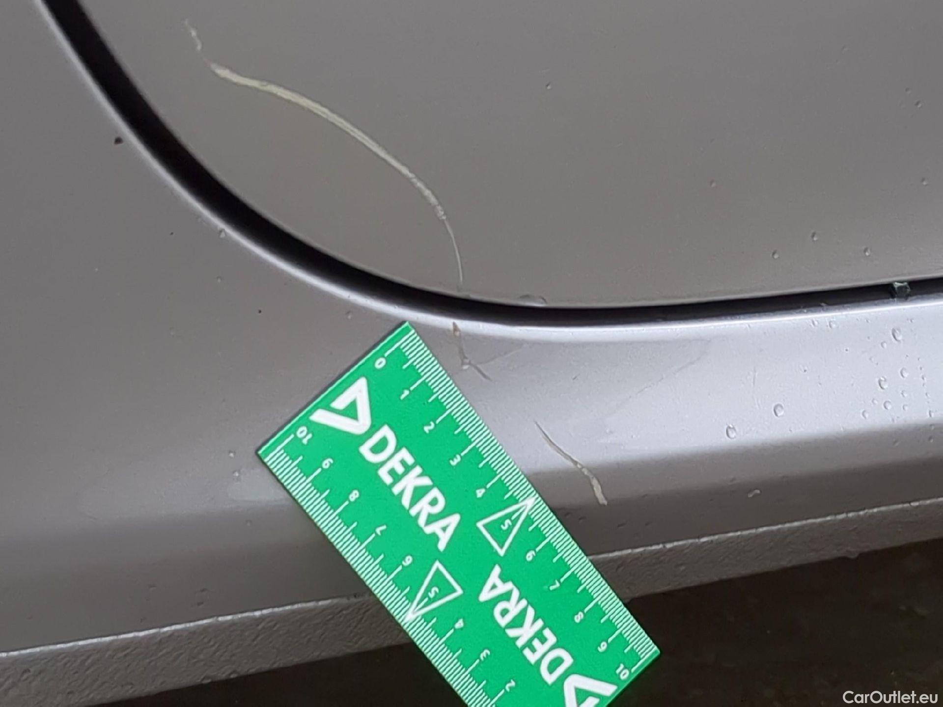  Peugeot  208 PEUGEOT  / 2019 / 5P / Berline Puretech 75 S&S Active Business #14