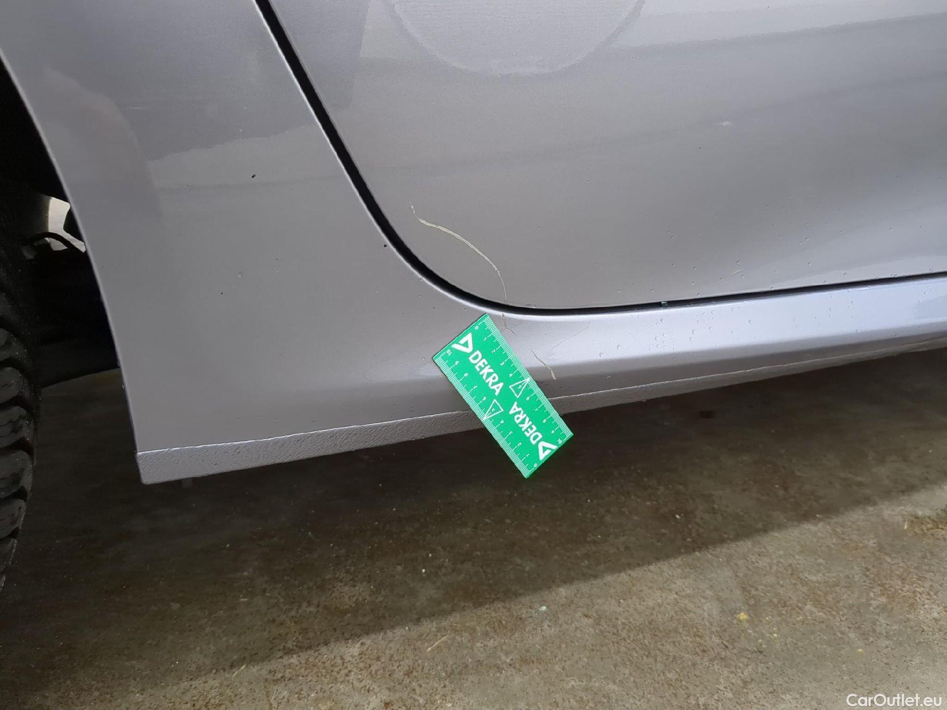  Peugeot  208 PEUGEOT  / 2019 / 5P / Berline Puretech 75 S&S Active Business #13