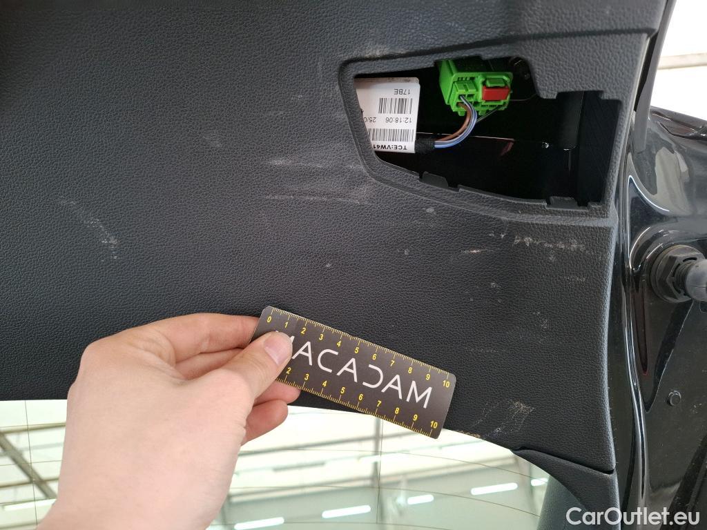  Volkswagen  Golf  VOLKSWAGEN / 2020 / 5P / Berline 1.4 eHybrid OPF 245 DSG6 GTE #8