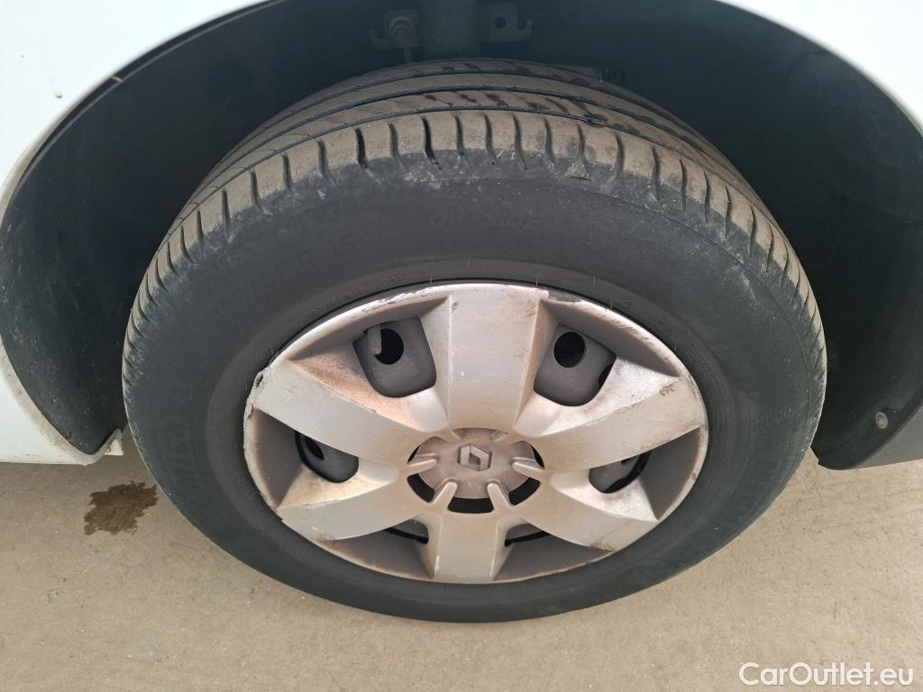  Renault  Kangoo  Express Confort (L1) 1.5 dCi 90CV BVM5 E6 #33