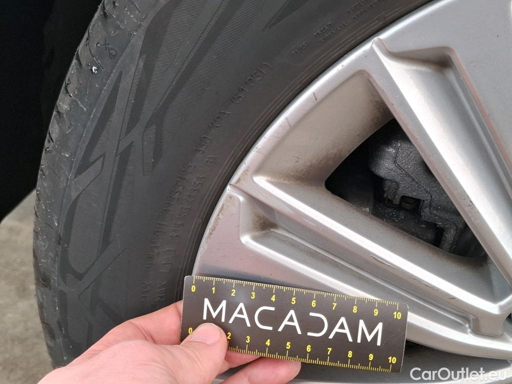  Peugeot  308  Allure 1.5 HDi 130CV BVM6 E6dT #37