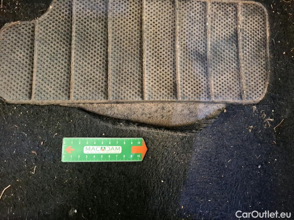  Volkswagen  Caddy VOLKSWAGEN  Cargo / 2020 / 4P / Fourgonnette 2.0 TDI 75ch Business #2