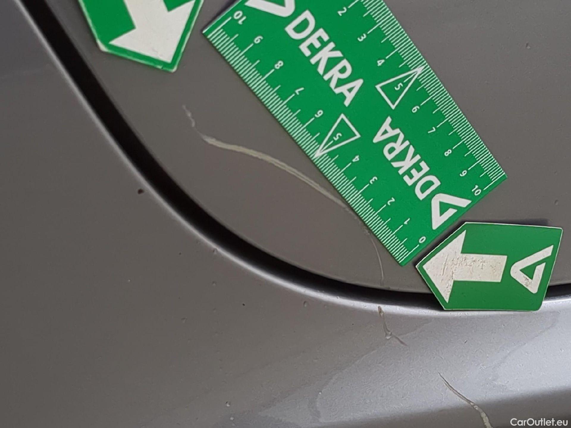  Peugeot  208 PEUGEOT  / 2019 / 5P / Berline Puretech 75 S&S Active Business #12