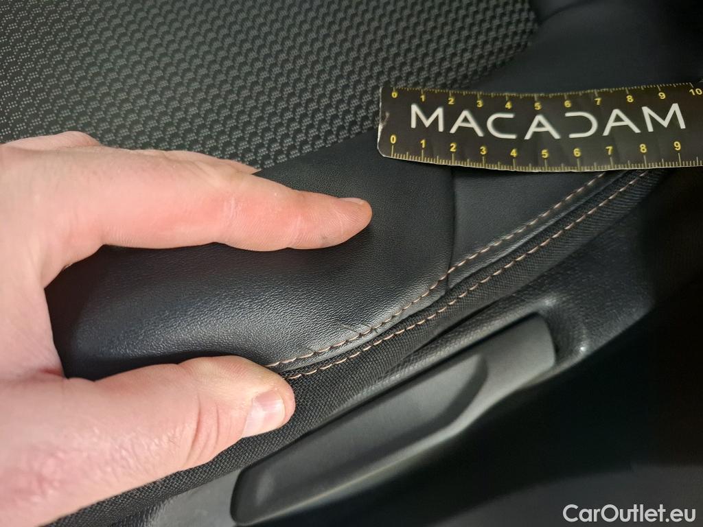  Peugeot  3008  GT 1.2 PureTech 130CV BVA8 E6d #8