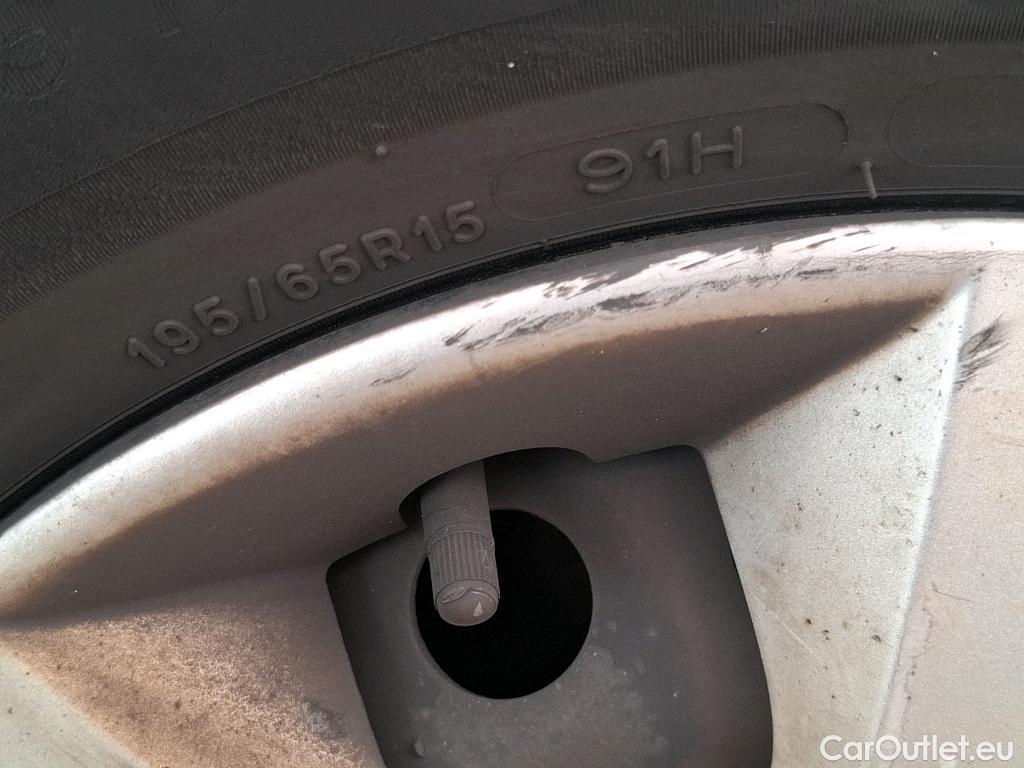  Renault  Kangoo  Express Confort (L1) 1.5 dCi 90CV BVM5 E6 #28