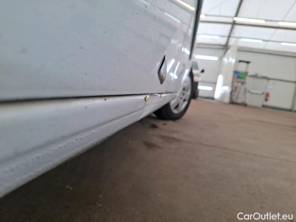  Renault  Kangoo  Express Maxi Extra (Série Spéciale) 1.5 dCi 90CV BVM5 E6 #39