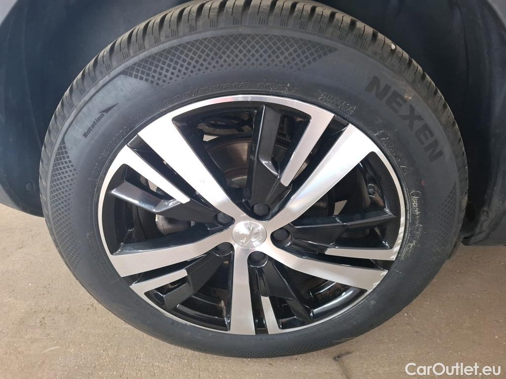  Peugeot  3008  GT 1.2 PureTech 130CV BVA8 E6d #10