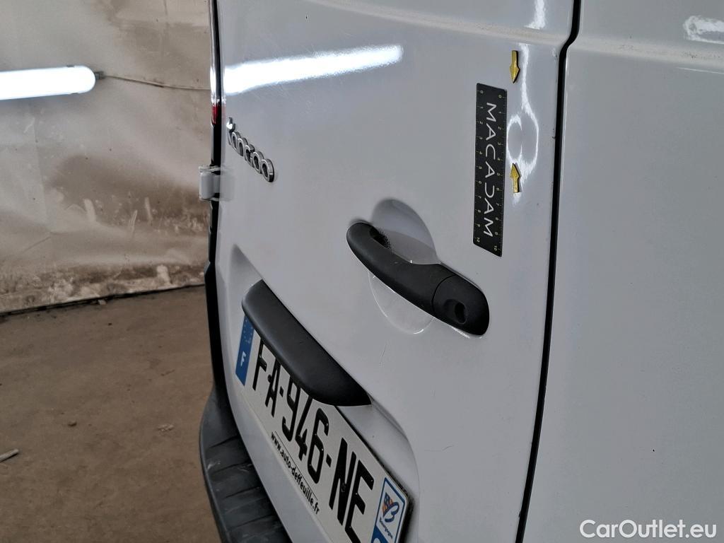  Renault  Kangoo  Express Confort (L1) 1.5 dCi 90CV BVM5 E6 #15