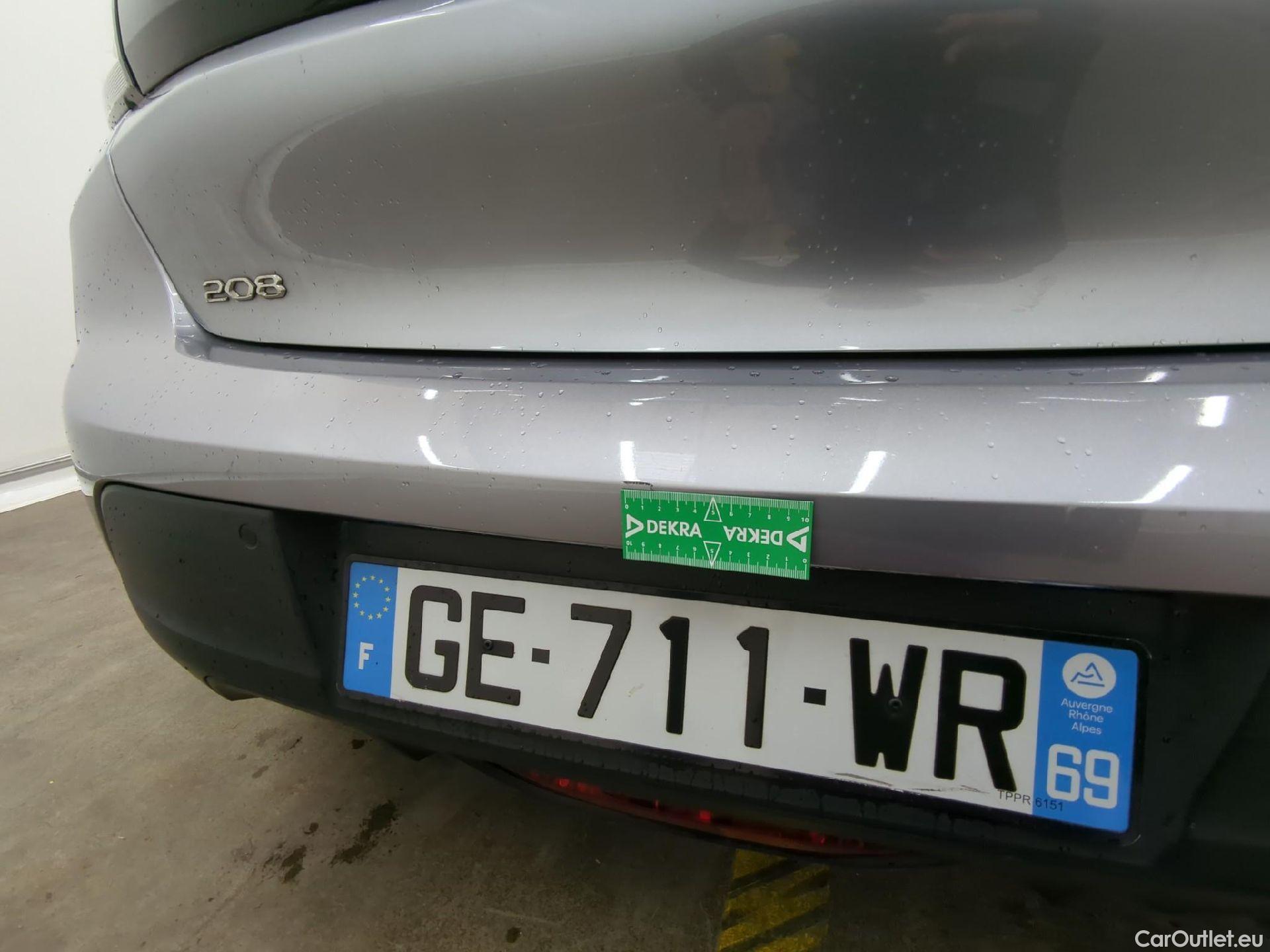  Peugeot  208 PEUGEOT  / 2019 / 5P / Berline Puretech 75 S&S Active Business #30