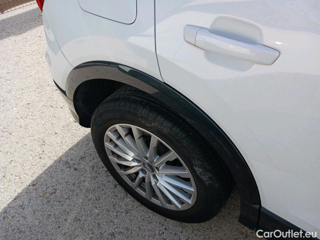  Audi  Q2 AUDI  / 2016 / 5P / todoterreno Design 30 TFSI 85kW (116CV) (AC) #38