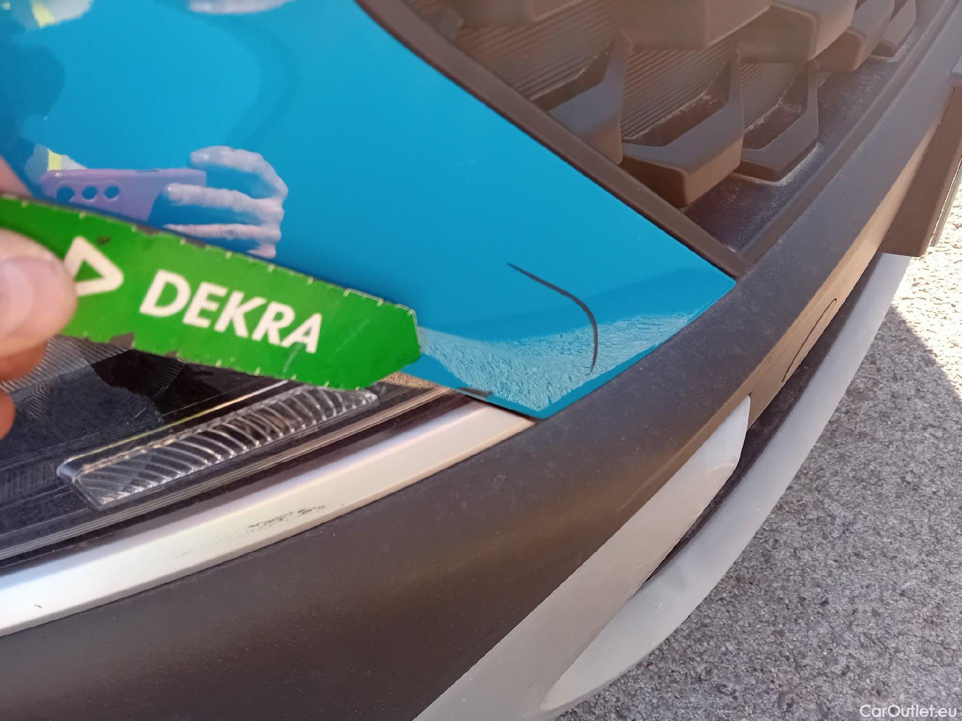  Hyundai  Konna HYUNDAI Kona / 2020 / 5P / todoterreno 1.0 TGDI Klass 4X2 #2