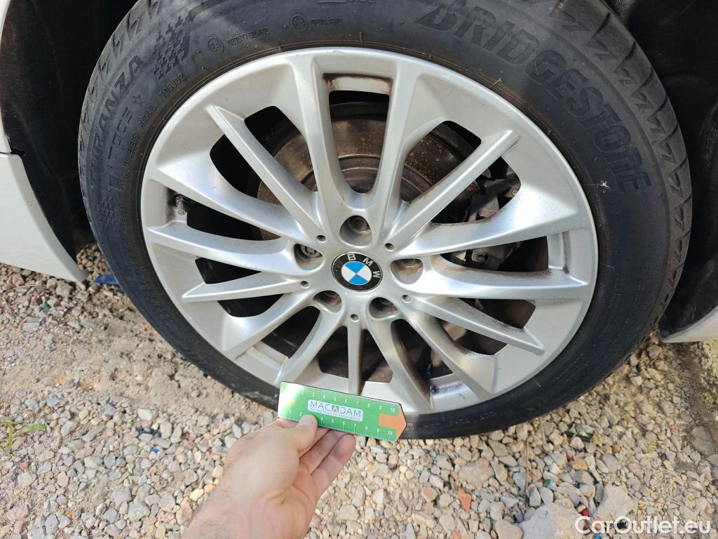  Bmw  Serie 1 BMW  / 2019 / 5P / berlina con portón 118i #46