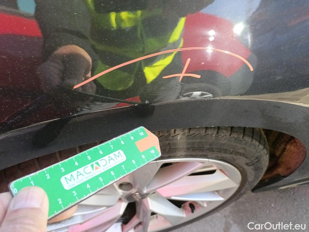  Audi  A5 Sportback AUDI A5 / 2019 / 5P / berlina con portón Advanced 35 TDI 120kW S tronic Sportback #4