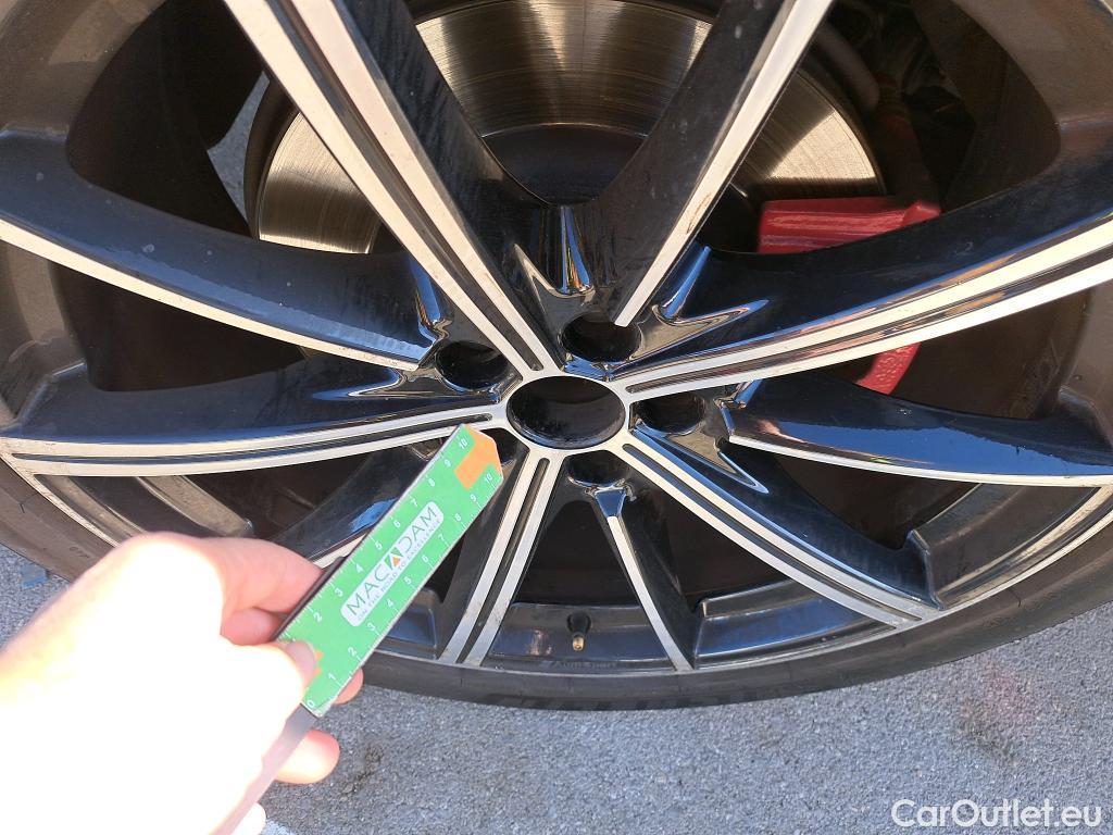  Audi  Q7 AUDI  / 2019 / 5P / todoterreno S line plus 60 TFSIe 340kW quattro tip(SP) #29