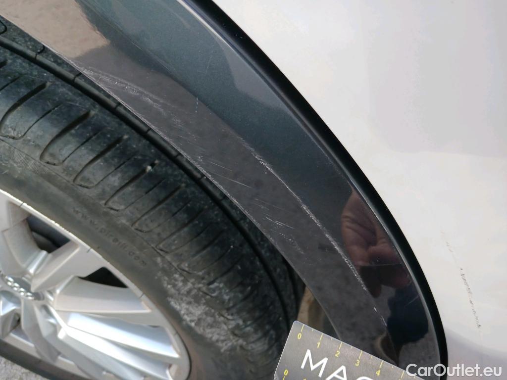  Audi  Q2 AUDI  / 2016 / 5P / todoterreno Design 30 TFSI 85kW (116CV) (AC) #39