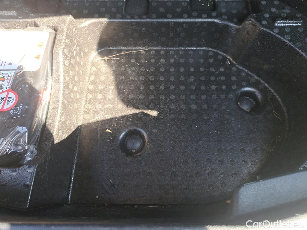  Ford  Mustang FORD  Mach-E / 2020 / 5P / todoterreno 198kW Batería 75.7Kwh #1