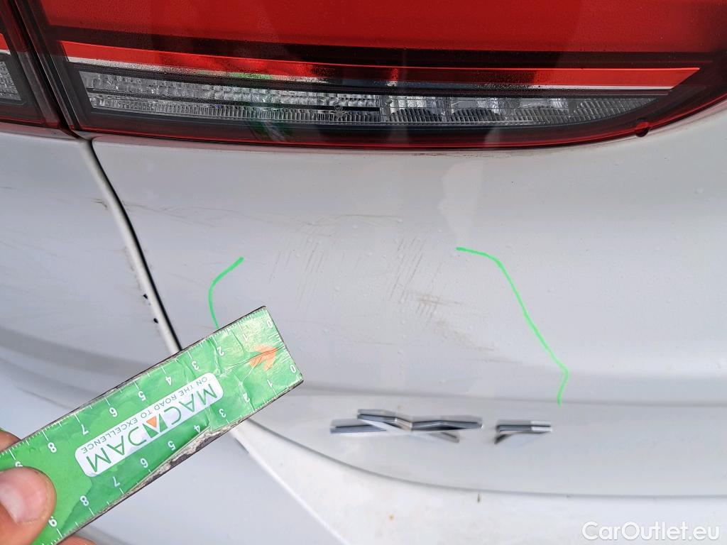  Bmw  X1 BMW  / 2019 / 5P / todoterreno sDrive18d #2