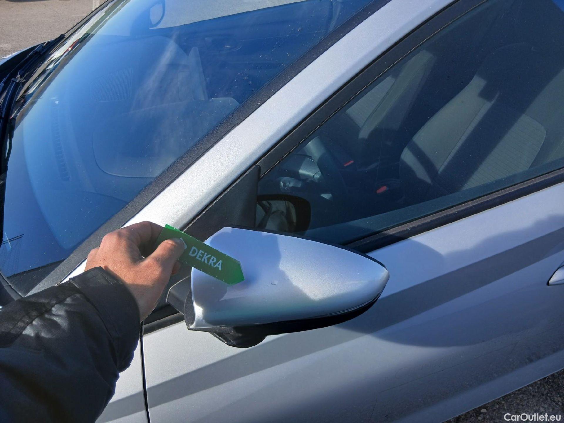  Hyundai  i20 HYUNDAI  / 2020 / 5P / berlina con portón 1.0 TGDI 74kW (100CV) Klass #7