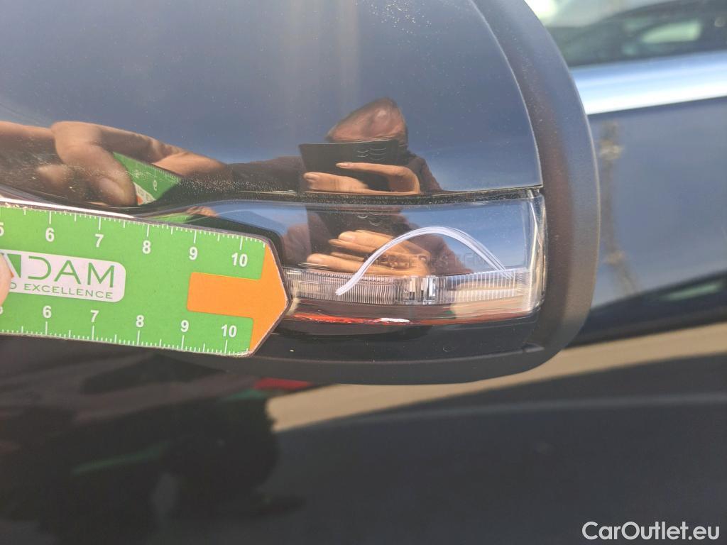  Mercedes  GLA MERCEDES-BENZ  / 2020 / 5P / todoterreno  250 e #14