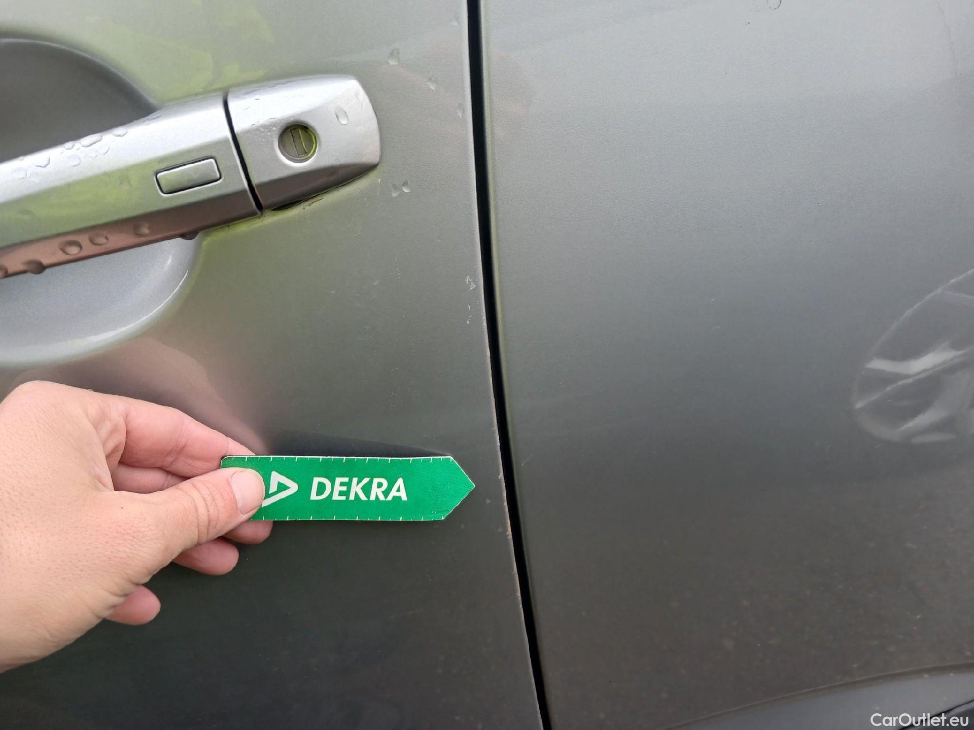  Nissan  Qashqai NISSAN  / 2021 / 5P / todoterreno DIG-T 116kW (158CV) mHEV Xtronic Acenta (AC8) #3