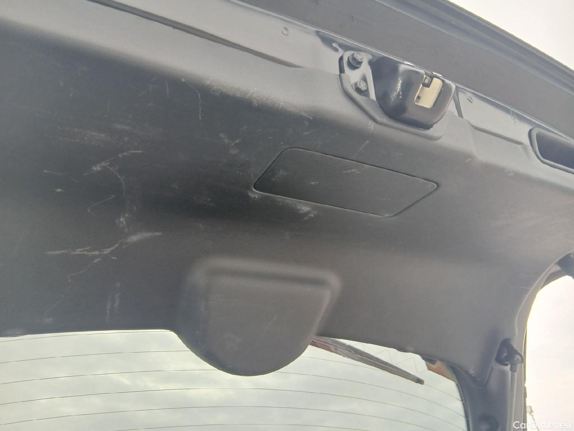  Nissan  Juke NISSAN  / 2014 / 5P / crossover G E6D-Temp 83 kW (112 CV) 5M/T ACENTA #2