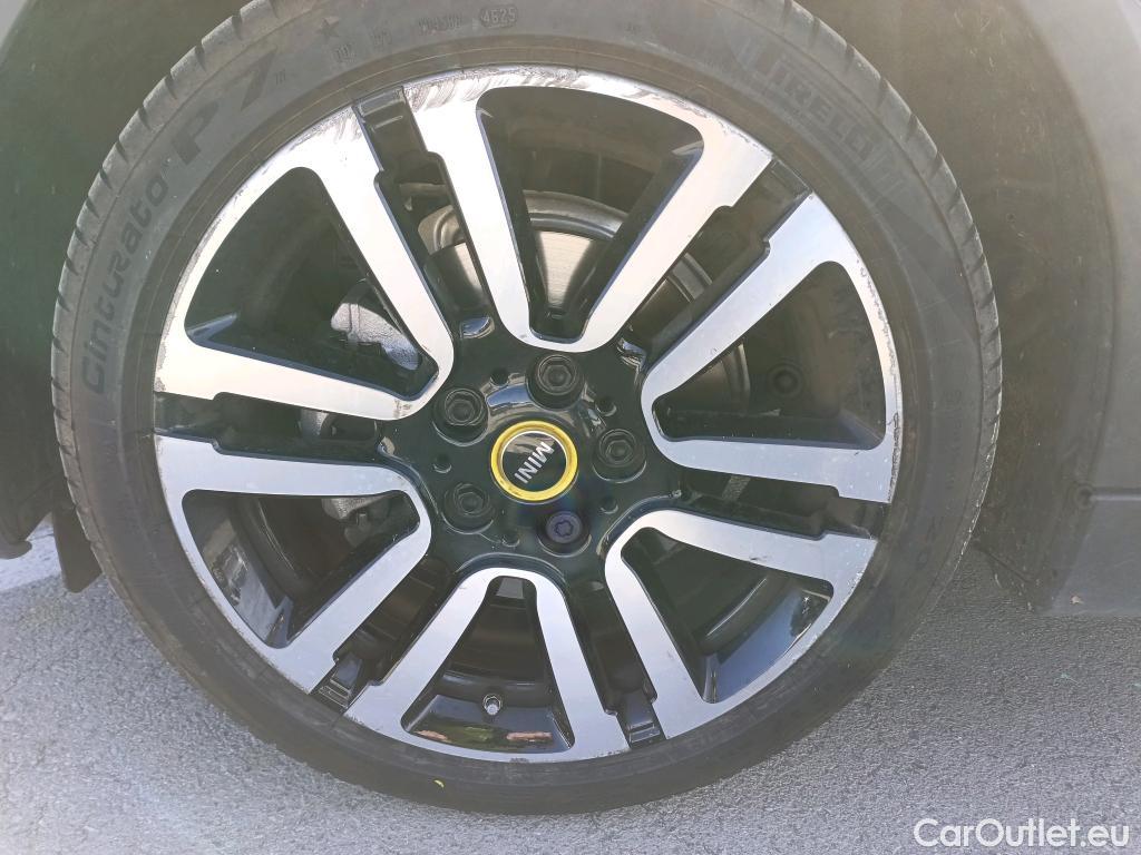  Mini  Mini   / 2021 / 3P / berlina con portón COOPER SE (AC4) #6